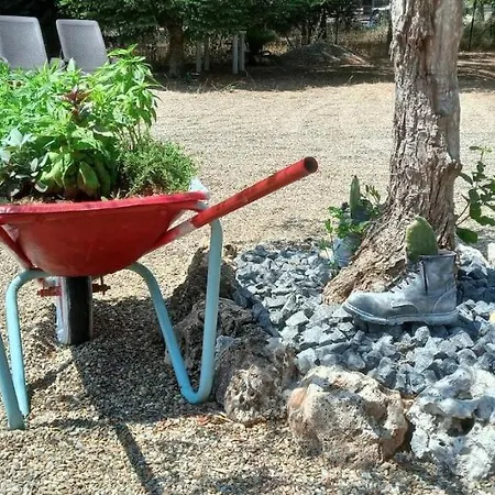 Il Rifugio Dei Pini Con Jacuzzi Martina Franca